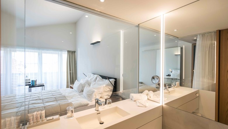 Bathroom View into the room, © Mörwald Bathroom View into the room, © Mörwald