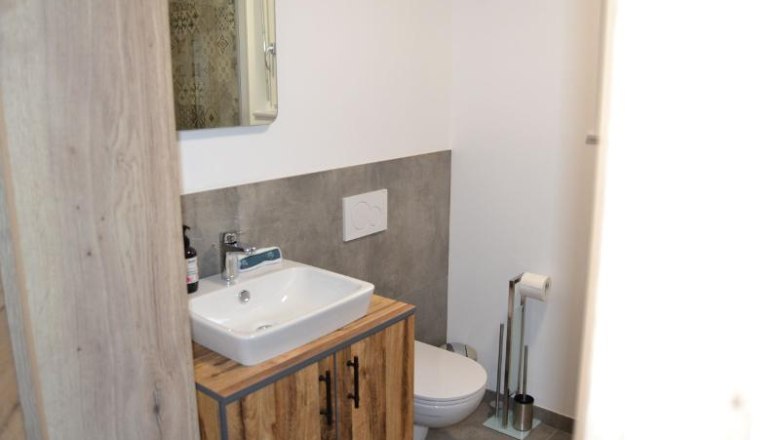 small bathroom ground floor, © Martin Bachner_Happy Nest small bathroom ground floor, © Martin Bachner_Happy Nest