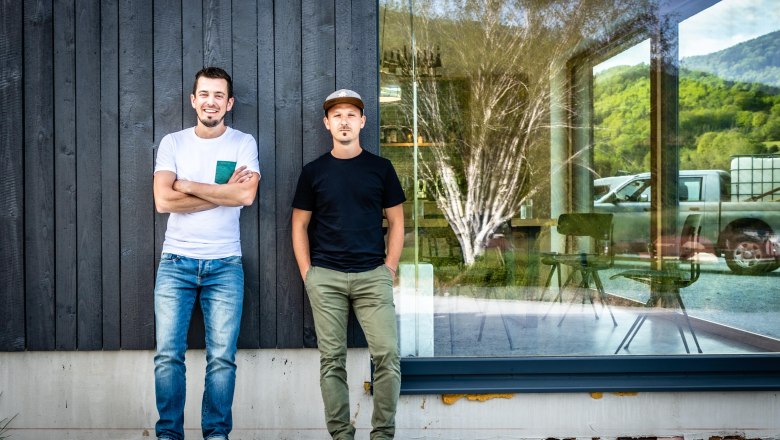 Trench workshop, © Pamela Schmatz Trench workshop, © Pamela Schmatz