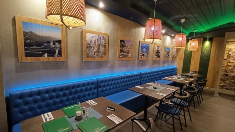 blue corner bench Local inside, © Restaurant Athen blue corner bench Local inne