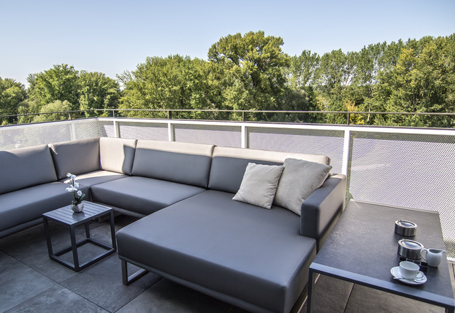 TDR-Fewo Rooftop Balcony, © Guestia GmbH View of the Tullner Au from the terrace