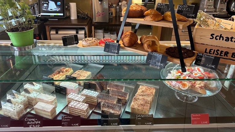 Large selection of delicacies, © Cornelia Eder Large selection of delicacies, © Cornelia Eder