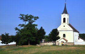 Pilgrimage church of St. Aegydius, Groißenbrunn, © Gemeinde Engelhartstetten Pilgrimage church of St. Aegydius, Groißenbrunn, © Gemeinde Engelhartstetten