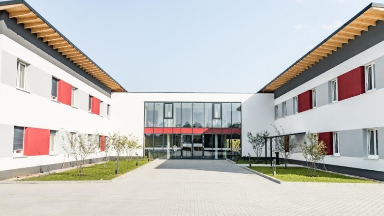 Entrance area - Hotel Smart Liv'in Böheimkirchen, © HFM Photography Entrance area - Hotel Smart Liv'in Böheimkirchen, © HFM Photography