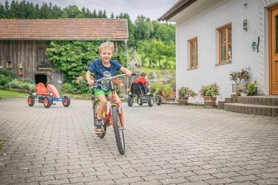 Cycling is fun, © Einkehrhof Poggau Cycling is fun, © Einkehrhof Poggau