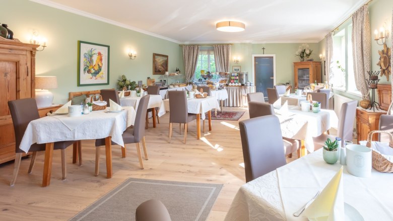 Breakfast room Hotel Garni Donauhof, © Marlies Mandl Donauhof Breakfast room Hotel Garni Donauhof, © Marlies Mandl Donauhof