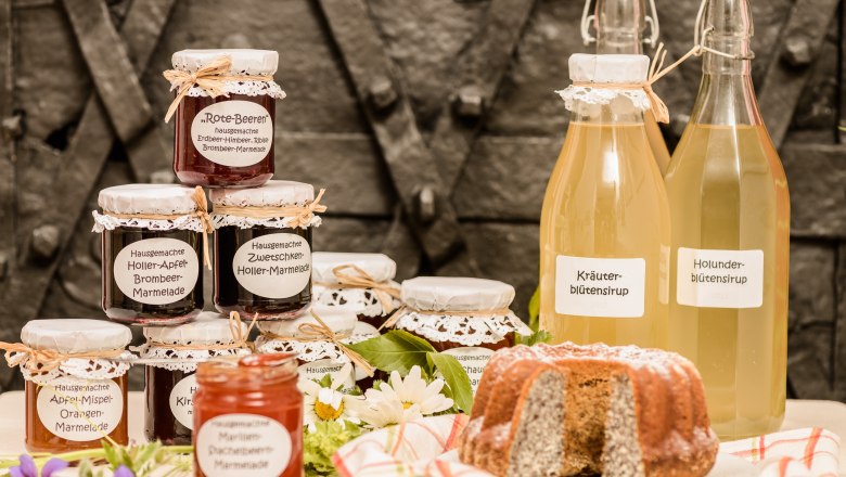 Regional homemade products, © Rita Newman Regional homemade products, © Rita Newman