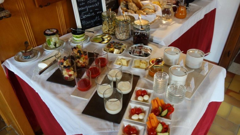Breakfast buffet, © Gästehaus Daurer Breakfast buffet, © Gästehaus Daurer