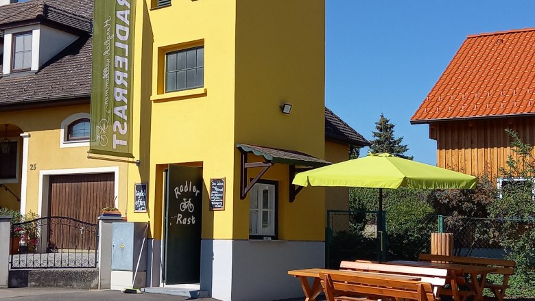 Cyclist's rest, © Franz Stift Cyclist's rest, © Franz Stift