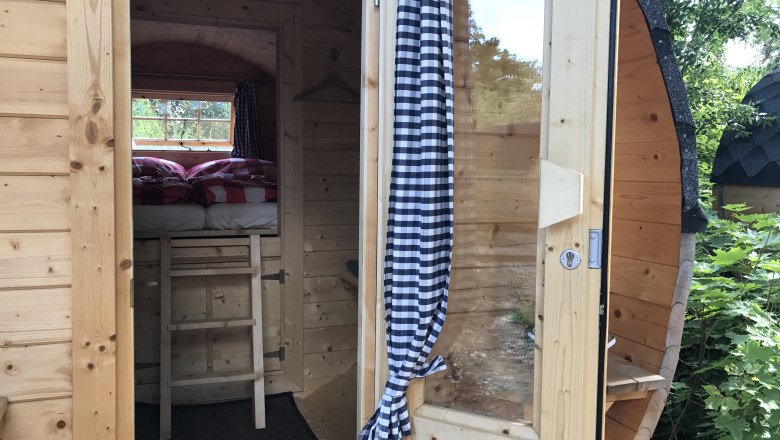 Step into the sleep barrel, © Christoph Rahofer Step into the sleep barrel, © Christoph Rahofer