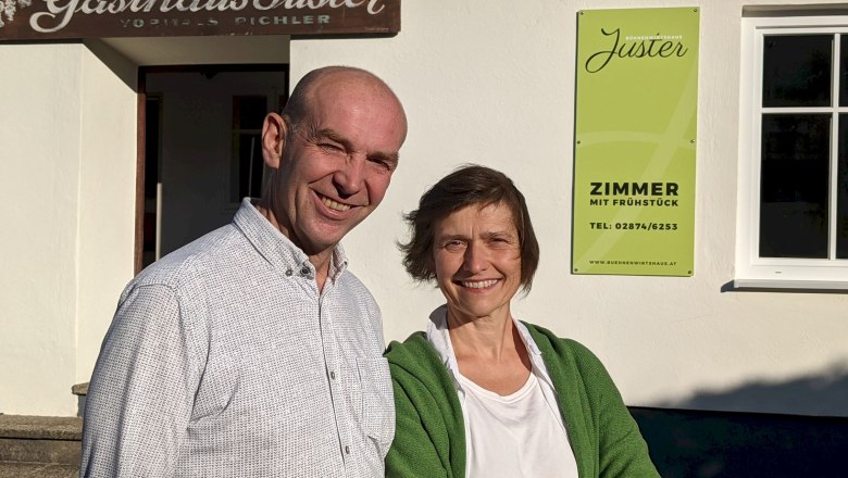 The hosts at the Bühnenwirtshaus Dieter & Regina, © Erwin van Dijk The hosts at the Bühnenwirtshaus Dieter & Regina, © Erwin van Dijk