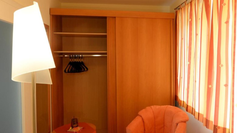 Apartment second room - closet, © Regina Petric Apartment second room - closet, © Regina Petric