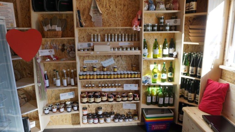 Large selection, © Nicole Schnitzler Large selection, © Nicole Schnitzler