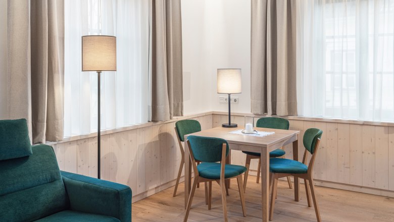 Rooms & Apartments "Gasthof zum Goldenen Hirschen", © Doris Schwarz-König Rooms & Apartments "Gasthof zum Goldenen Hirschen", © Doris Schwarz-König