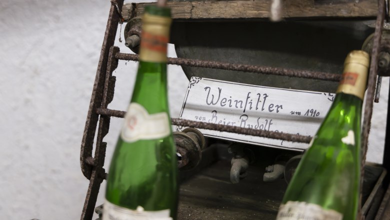 Prellenkirchen Wine Museum, © Donau Niederösterreich, Barbara Elser Wine filter from 1910