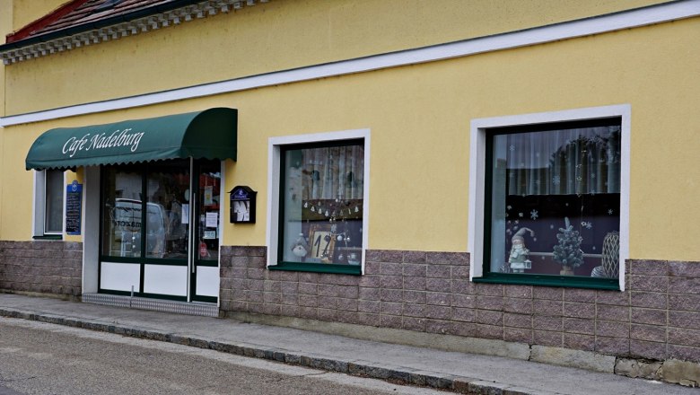 Cafe Nadelburg, © Wiener Alpen Cafe Nadelburg, © Wiener Alpen