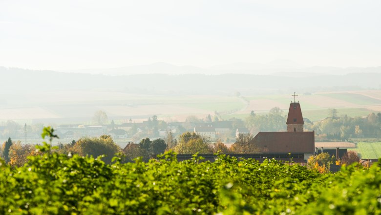 Municipality of Perschling, © dphoto.at Landscape with church and fields in Perschling.