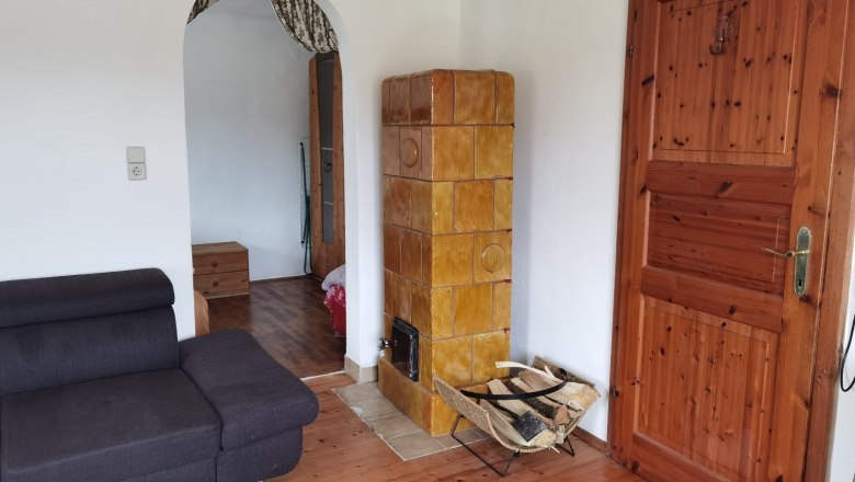 Tiled stove, © Thomas Starkl Tiled stove, © Thomas Starkl