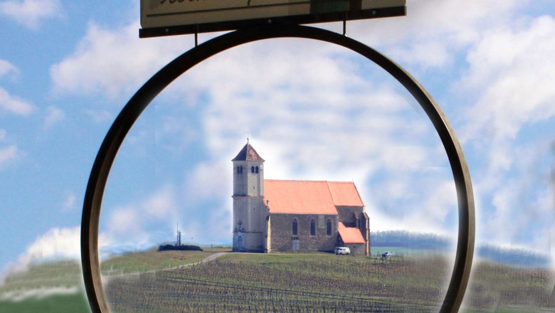 Wartberg Church through the keyhole, © Prokop Wartberg Church through the keyhole, © Prokop
