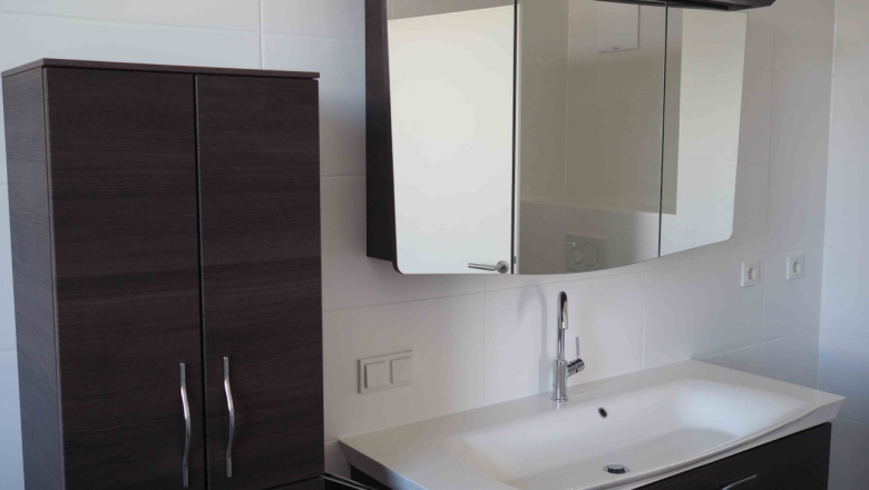 TDR-Fewo Rooftop Bad, © Guestia GmbH A modern bathroom with washbasin