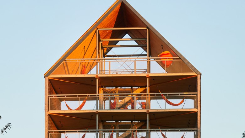 Bat house, © Rupert Pessl Bat house, © Rupert Pessl