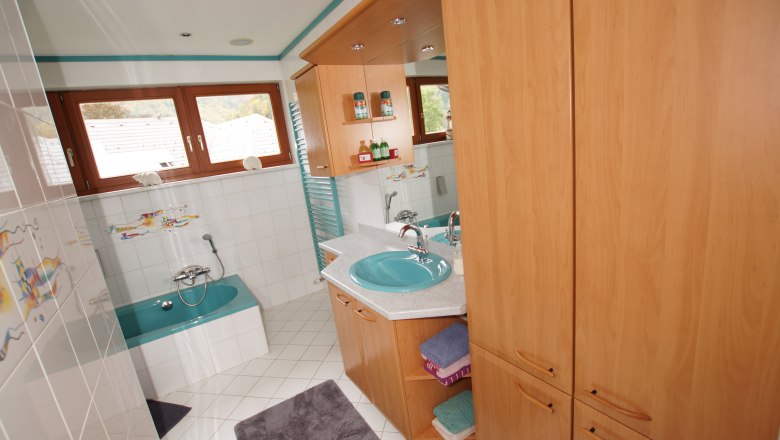 Bathroom in the Steiner vacation apartment, © Gertrude Steiner Bathroom in the Steiner vacation apartment, © Gertrude Steiner