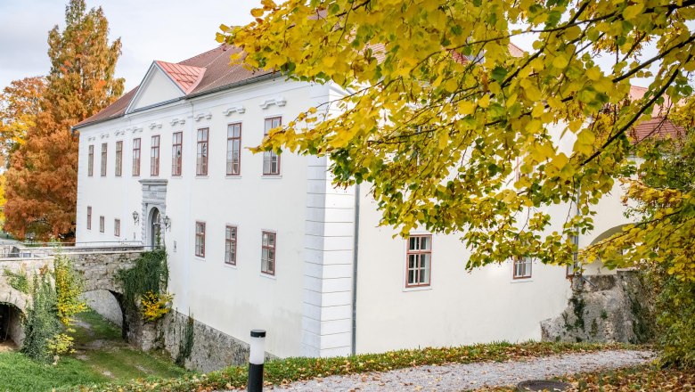 St. Peter/Au Castle, © Uschi Wolf St. Peter/Au Castle, © Uschi Wolf