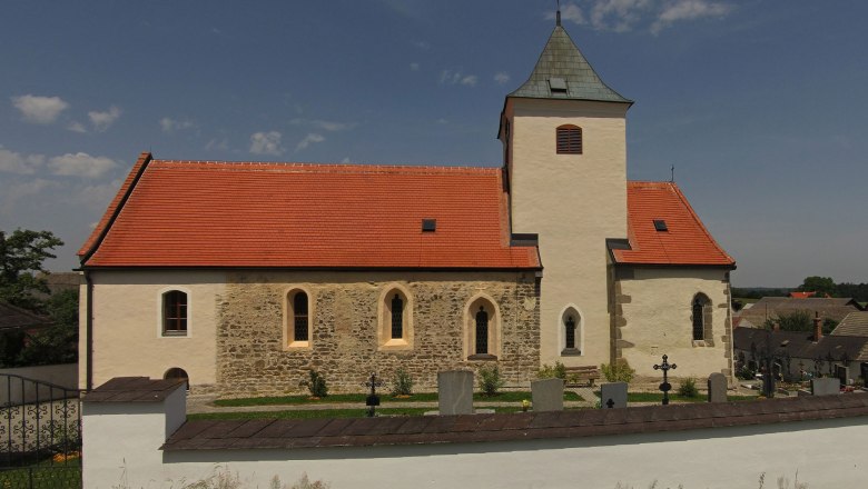cath__parish_church_of_hl__johannes_der_taeufer_und_friedhof_in_spital_c_duke_of_w4, © Duke of W4 cath__parish_church_of_hl__johannes_der_taeufer_und_friedhof_in_spital_c_duke_of_w4, © Duke of W4