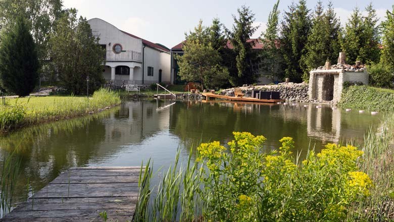 Pond, © Pluschkowitz Leo Pond, © Pluschkowitz Leo