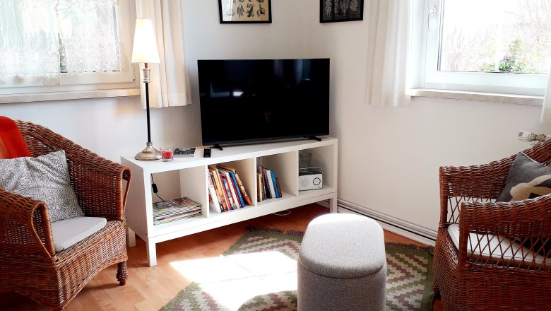 Cozy TV area, © U.E. Cozy TV area, © U.E.