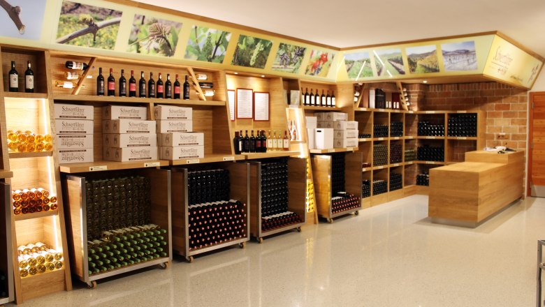 Winery Schwertführer47er, Sale, © Weingut Schwertführer 47er Winery Schwertführer47er, Sale, © Weingut Schwertführer 47er