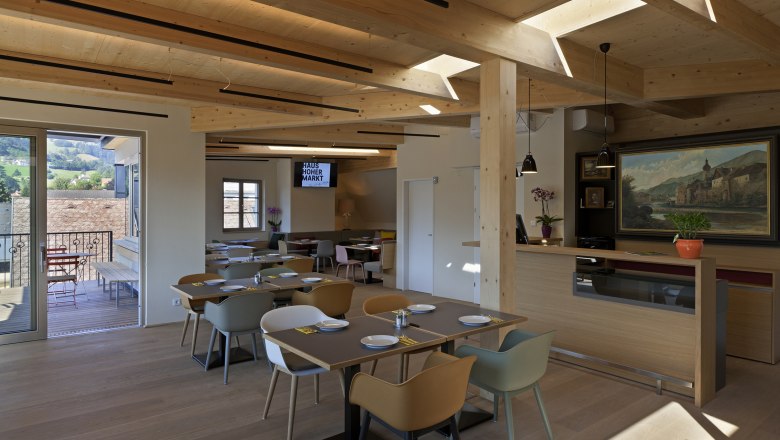 Breakfast room & reception, © Bischofreiter Breakfast room & reception, © Bischofreiter