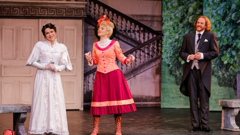 The blue mazur, © die-blaue-mazur-sieglinde-feldhofer-martha-hirschmann-clemens-kerschbaumer-c-christian-husar The blue mazur, © die-blaue-mazur-sieglinde-feldhofer-martha-hirschmann-clemens-kerschbaumer-c-christian-husar