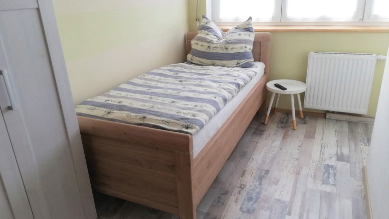 room6_bed, © Nicole Montaperti room6_bed, © Nicole Montaperti