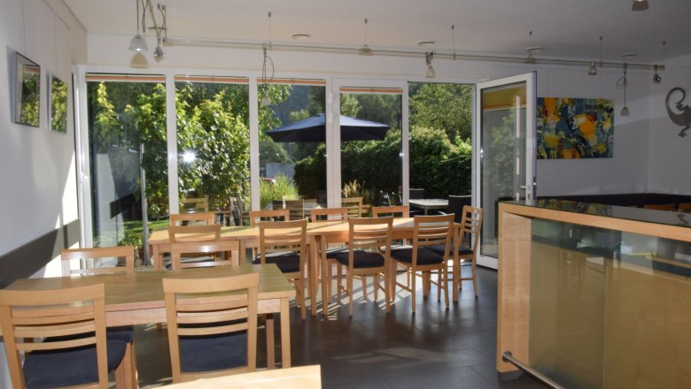 Wine tavern inside, © Weingut Bäuerl Wine tavern inside, © Weingut Bäuerl