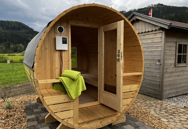 Barrel sauna, © Familie Roseneder Barrel sauna, © Familie Roseneder
