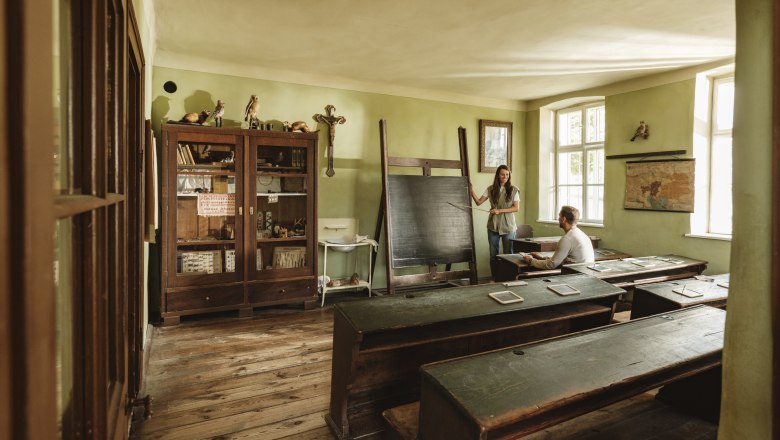 School in the Weinviertel Museum Village, © Weinviertel Tourismus / Michael Reidinger School in the Weinviertel Museum Village, © Weinviertel Tourismus / Michael Reidinger
