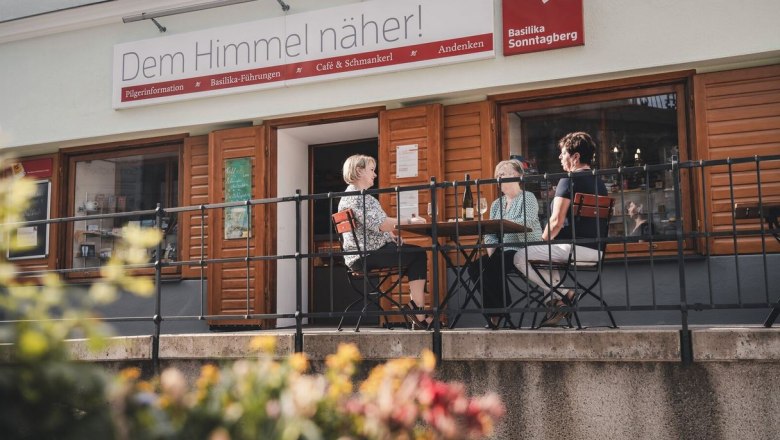 Pilgrim information / Museum / Guided tours of the basilica, © Gerald Demolsky Pilgrim information / Museum / Guided tours of the basilica, © Gerald Demolsky