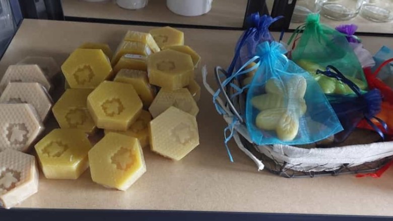 Bee and honey products, © Nicole Wagner Bee and honey products, © Nicole Wagner