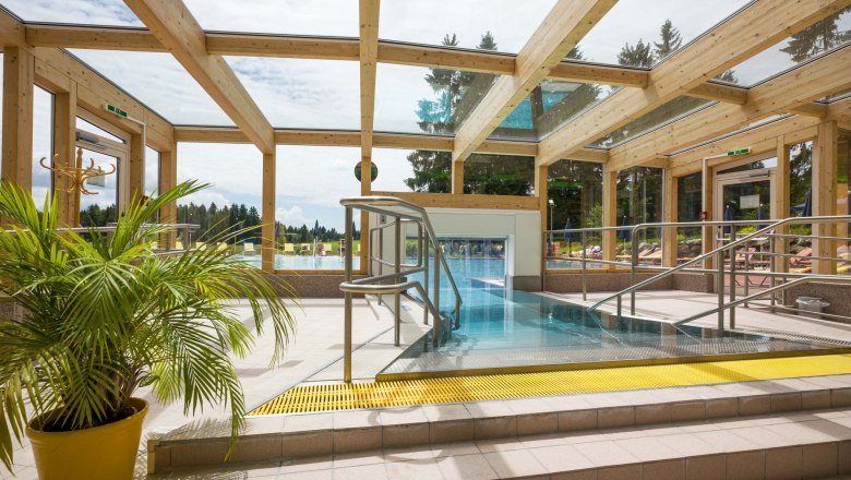 Vivea Hotel Bad Traunstein, pool area, © Hannes Dabernig Vivea Hotel Bad Traunstein, pool area, © Hannes Dabernig