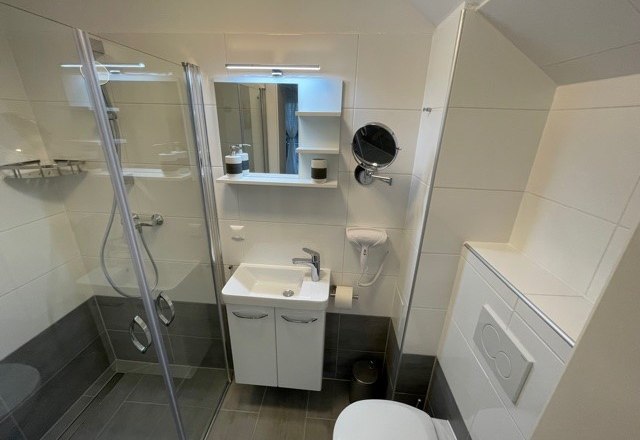 Bathroom, © Nicole Auer