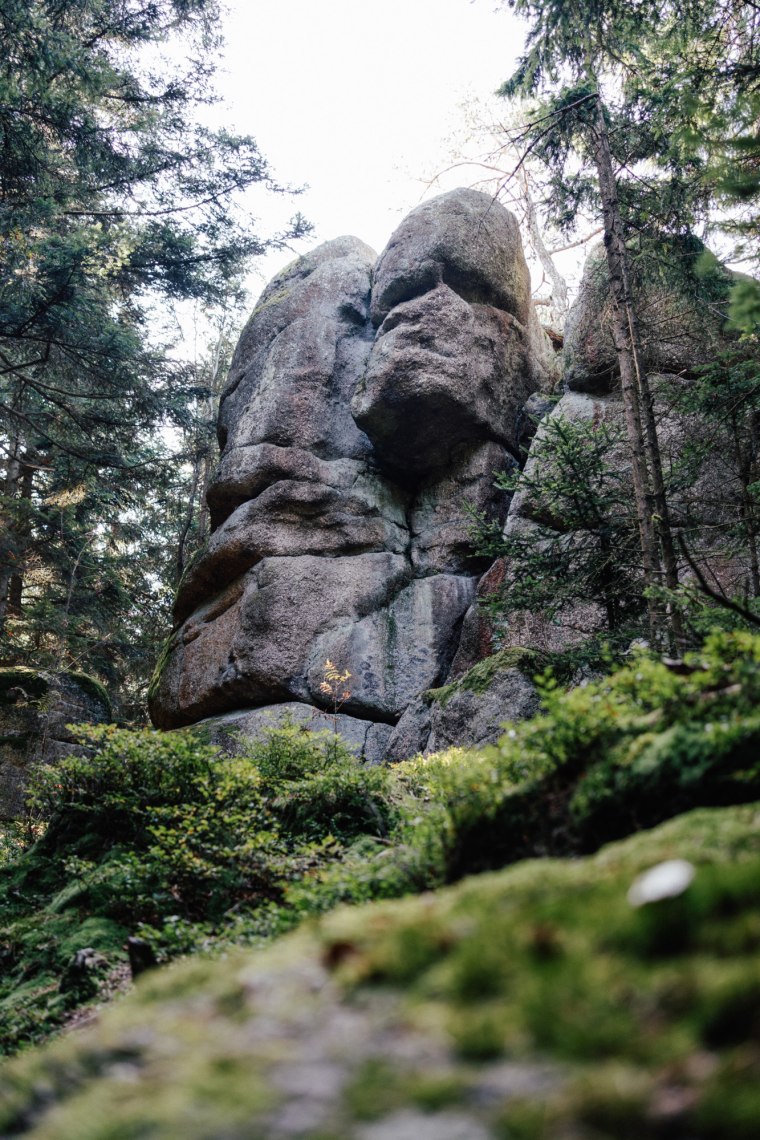 The stone formation is reminiscent of a skull., © Melanie Kerzendorfer