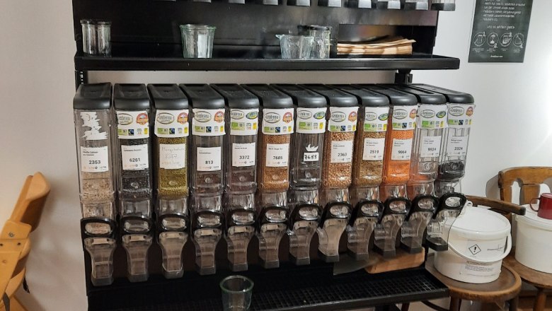 Organic cereals and rolled oats for filling, &copy; Kredenz.me