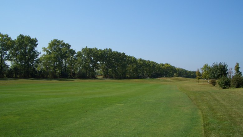 Golf club GolfRange Vienna-Schwechat, &copy; Golfclub GolfRange Wien-Schwechat