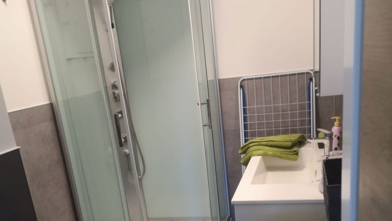 Rosenapartment - Bathroom shower, © © HomeW4, Sonja Wiesinger