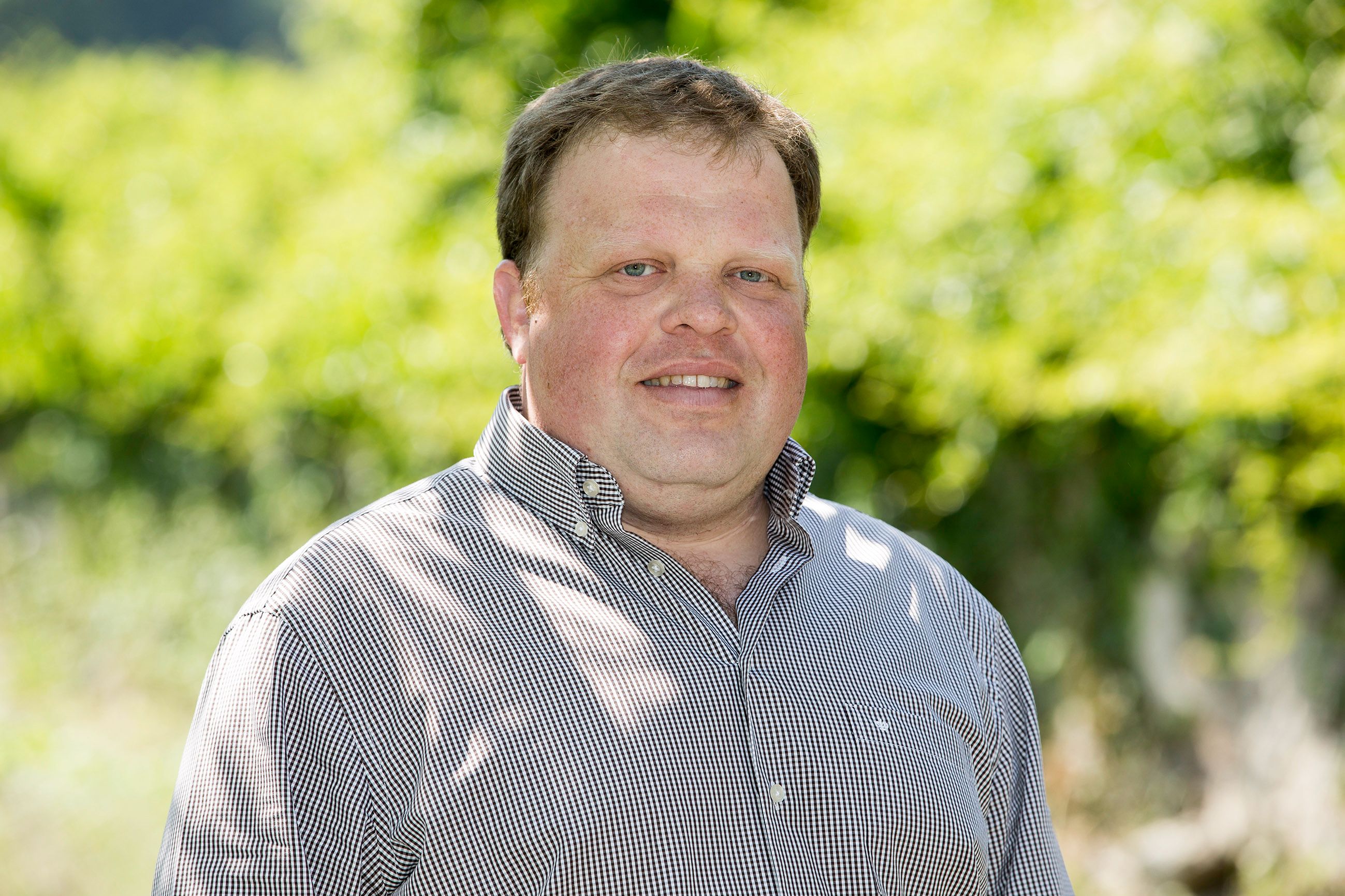 Georg Edlinger in the vineyard