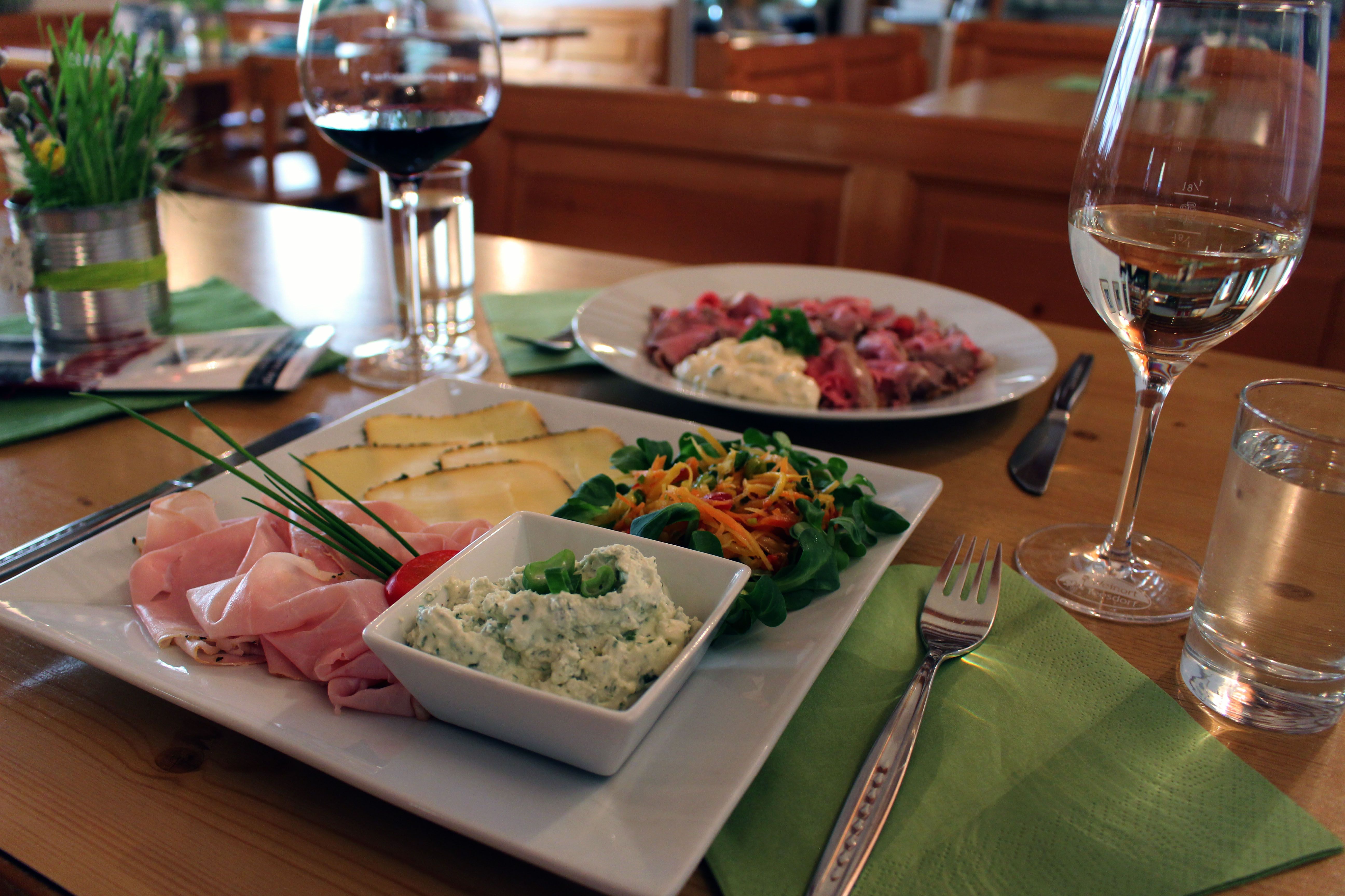 Wine tavern