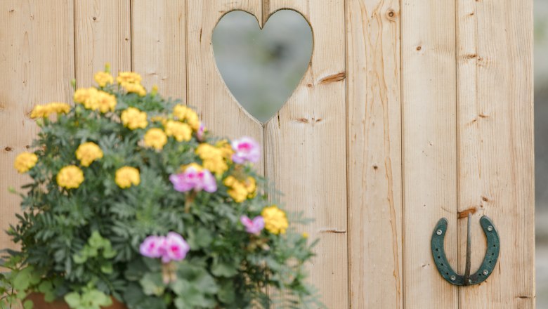 Flowers, © schwarz-koenig.at