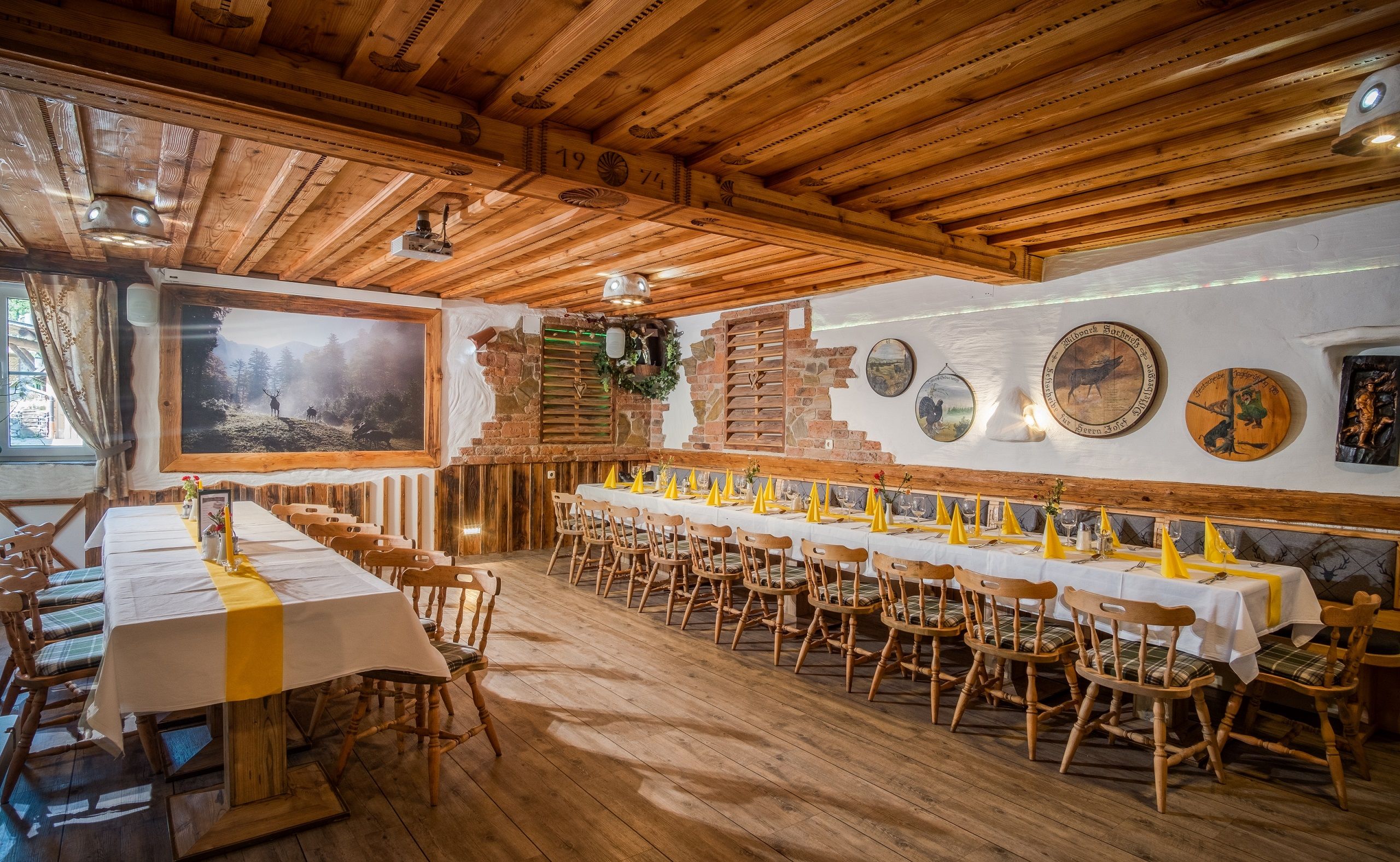 Rustic-style restaurant with plenty of seating.