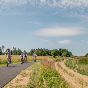 Thaya Tour cycle route, © Waldviertel Tourismus, ishootpeople.at